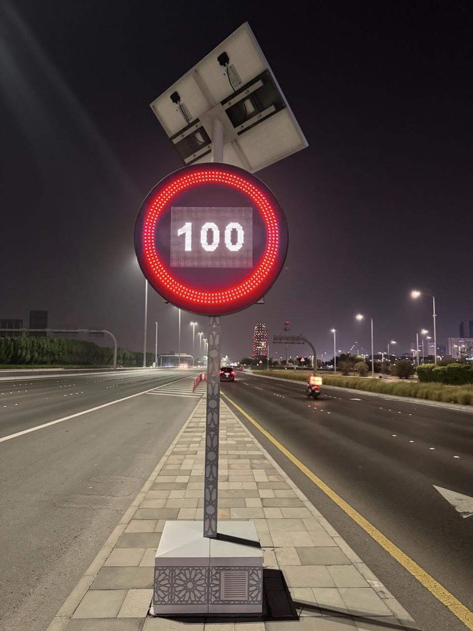 Variable Speed Control Sign installation